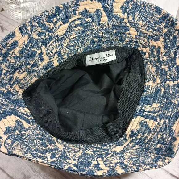 Christian Dior D-Bobby Women\'s Bucket Hat Navy Blue and Cream Toile Print Tiger Christian Dior D-Bobby Women main image 4